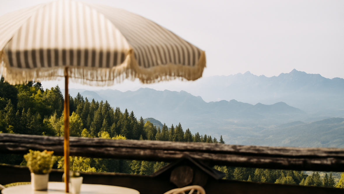 Aussicht Terrasse Rickatschwende F. X. Mayr Health Retreat