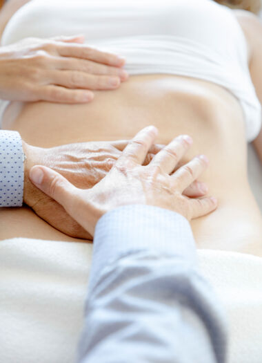 Bauchbehandlung nach F. X. Mayr